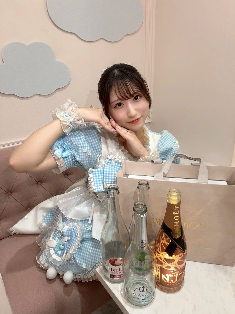 もこ🩵 tweet media