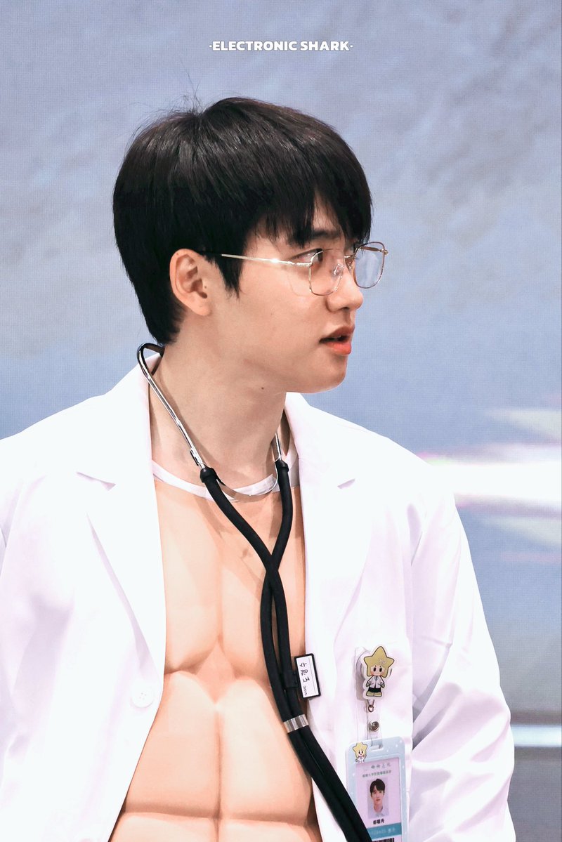 샤2한됴덕후 tweet media