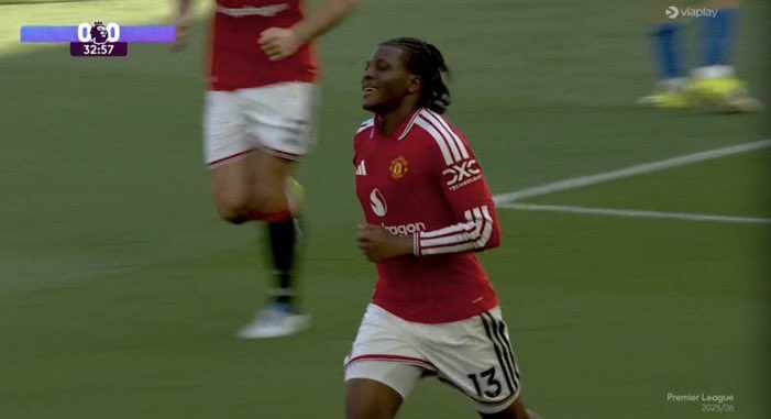 TouchlineGoalsX's tweet photo. https://t.co/3mNtTNCMMZ