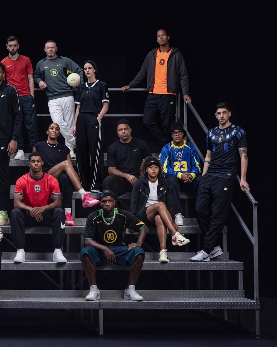 JustFreshKicks tweet media