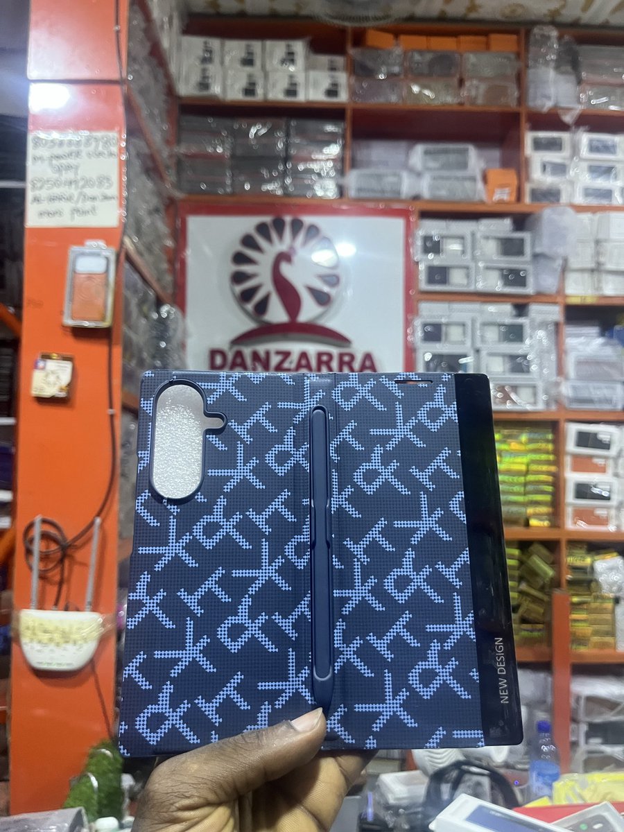MSKHALID10's tweet photo. Fold cover https://t.co/E1KL5LKVCn