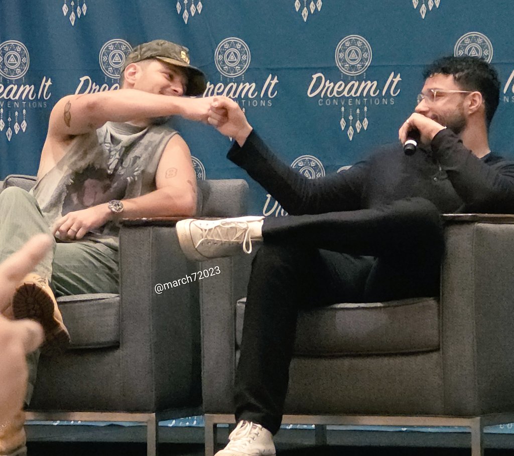 🧚♀️🧁 tweet media