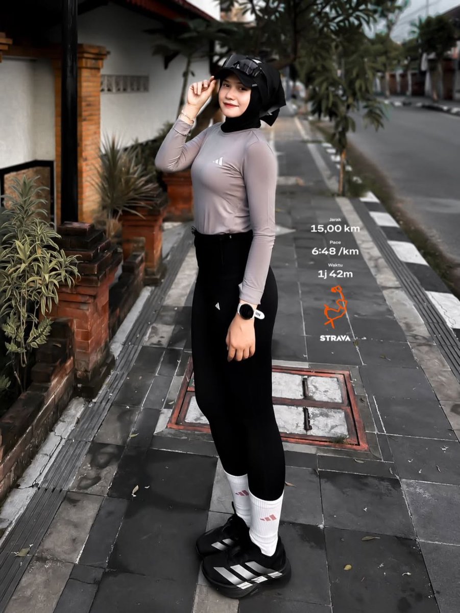 Jilbab olahraga ketat licin tweet media