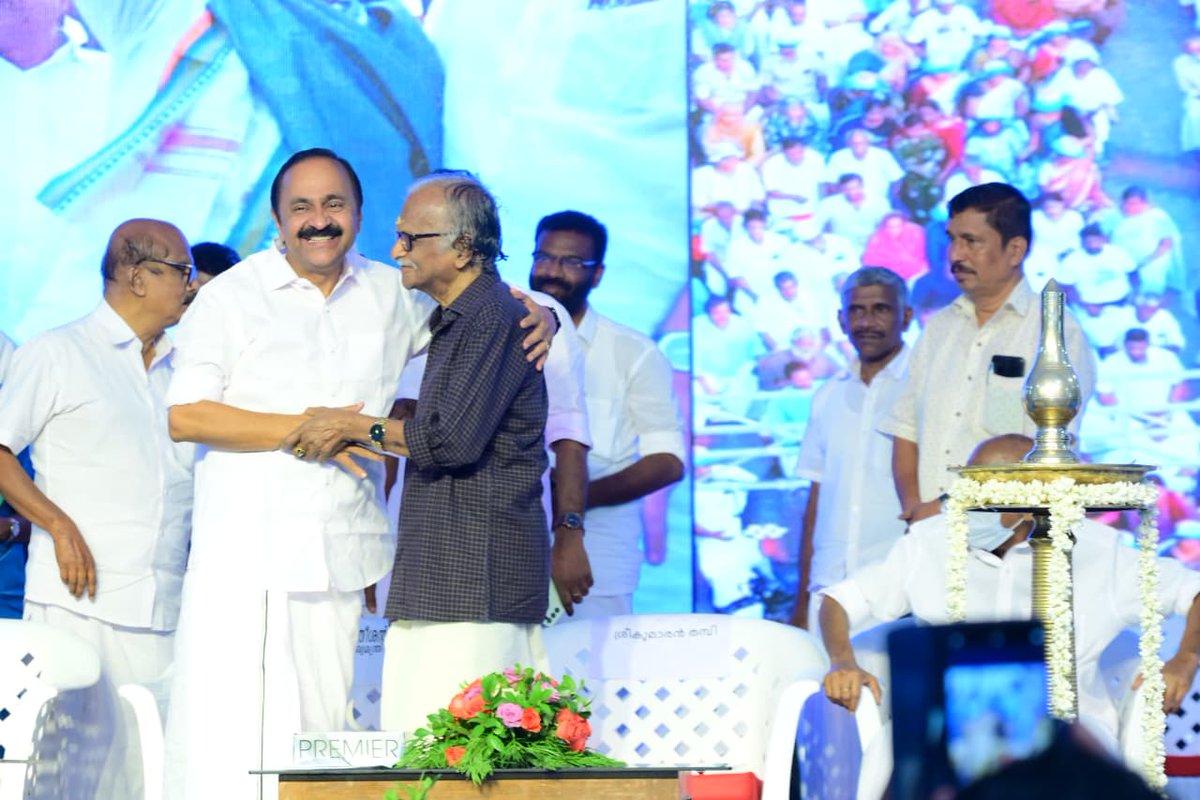 V D Satheesan tweet media