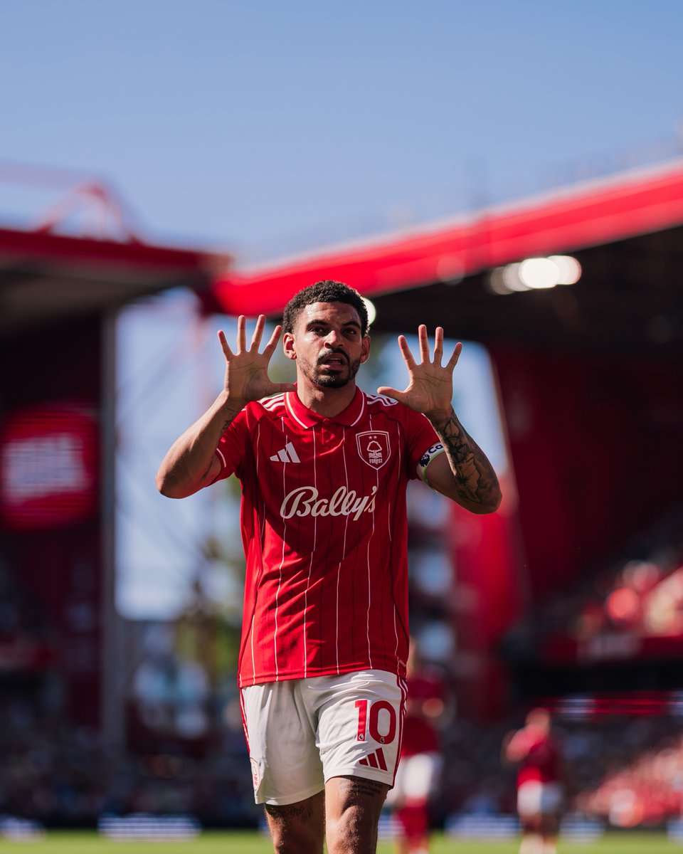 Nottingham Forest tweet media