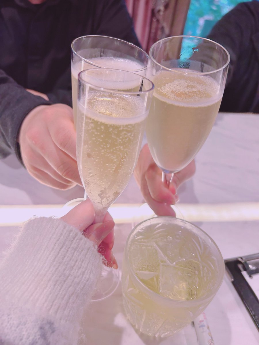 えむ🐥しゃりるグループ tweet media