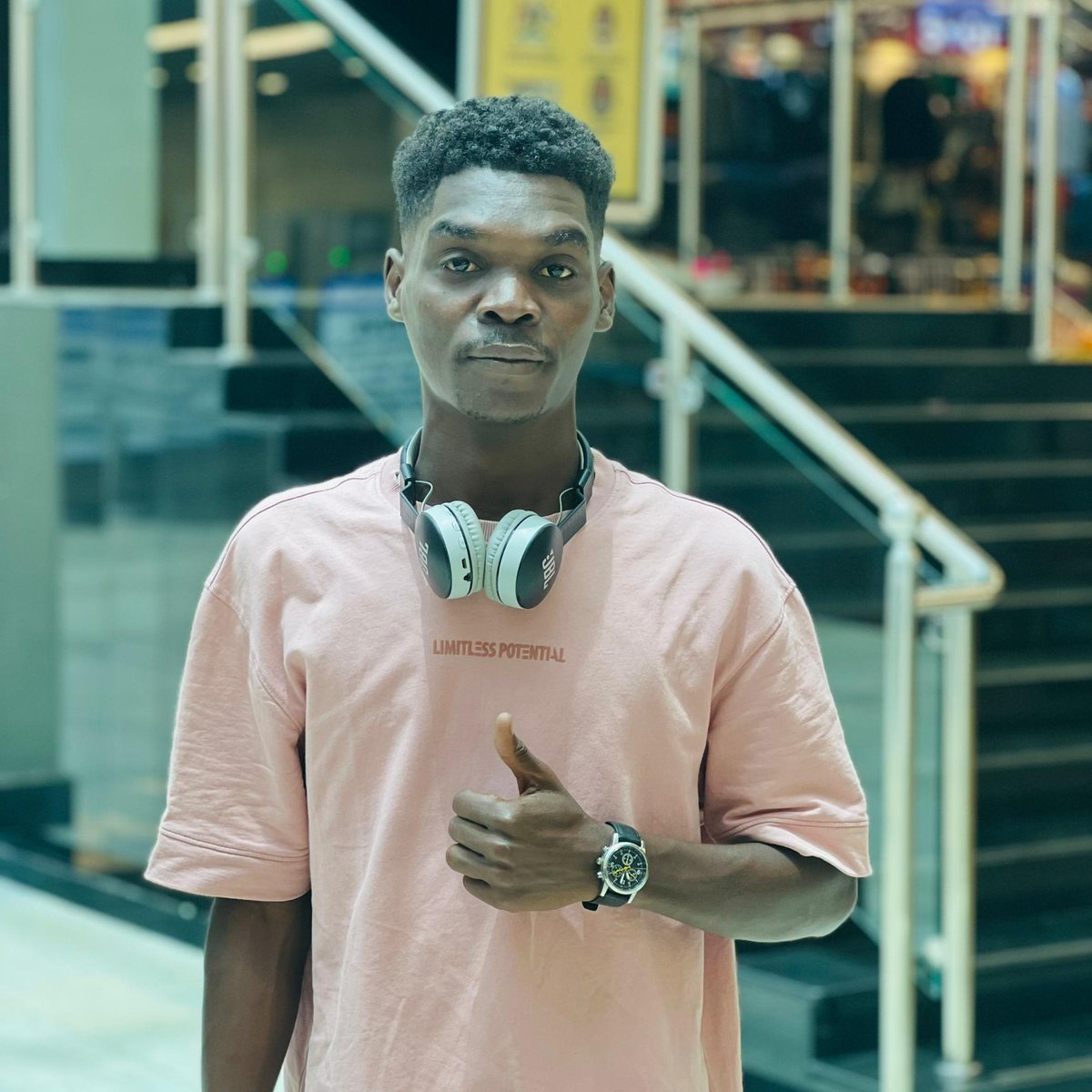 phenomanl's tweet photo. #NewProfilePic https://t.co/g3KYYOZJlR