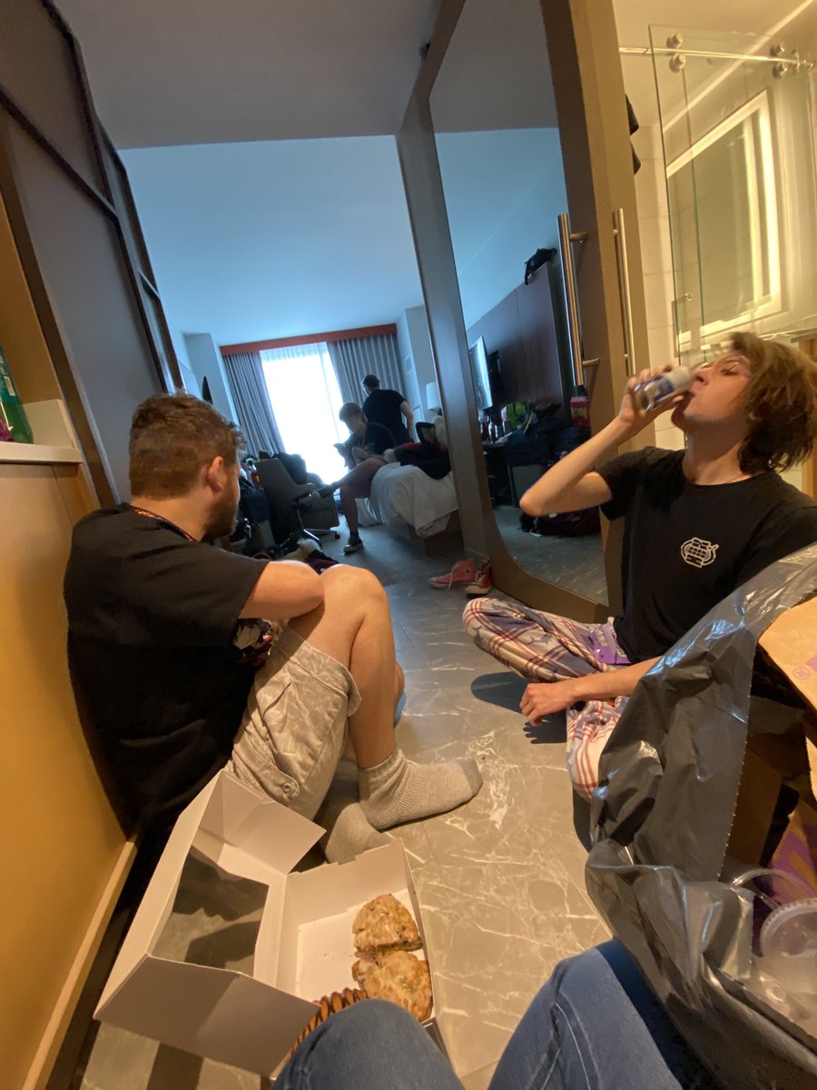 Jazz 𓃦 🔜 🛏️ 💤 tweet media