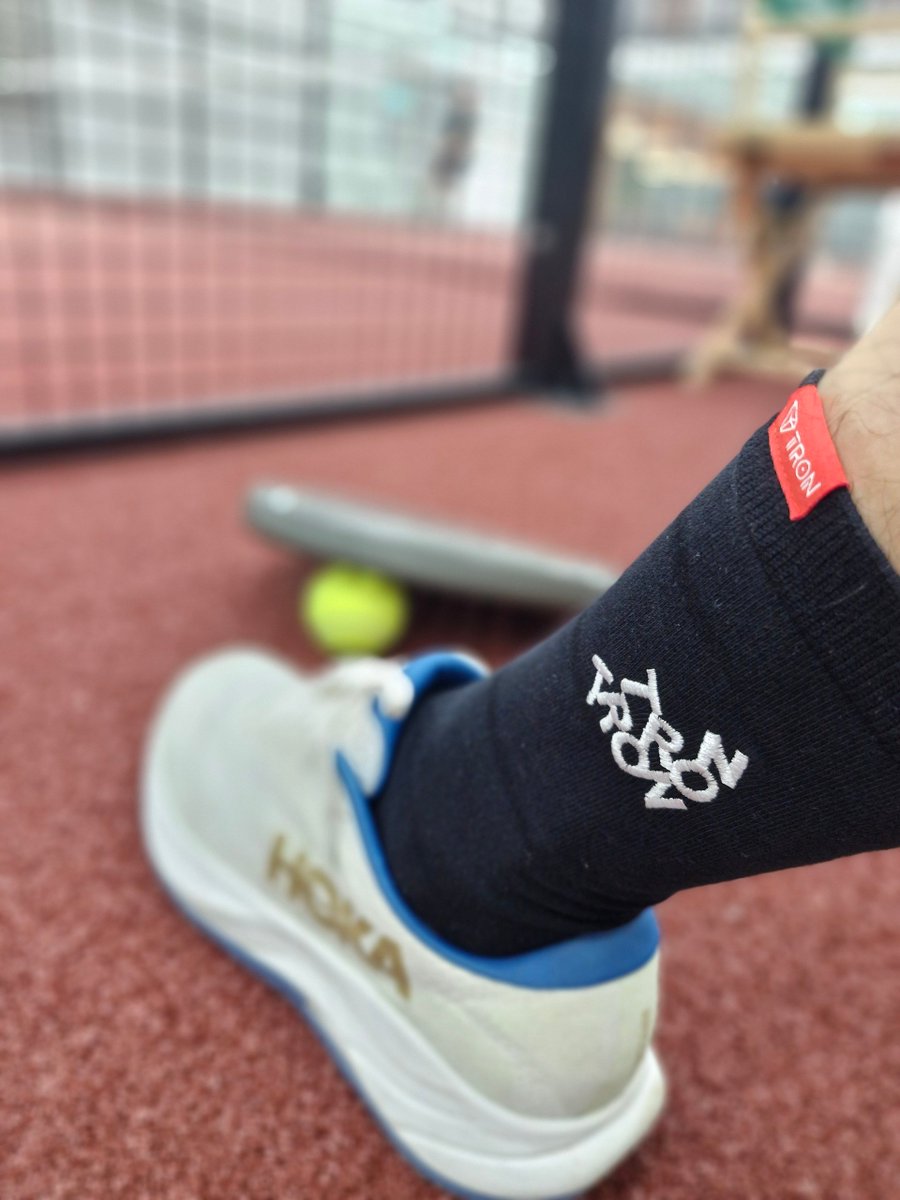 classicalism's tweet photo. Spent my Sunday night at the padel court with my #TRON socks 🔻🧦 (special thanks to @TronDao_THA)

Crazy to think how far TRON has come.

We're seeing growing account numbers, massive transaction volume, and consistently leading in fee generation. The ecosystem is expanding every day.

TRON really is everywhere.

Hope all #TRONics and #TRONGlobalFriends around the world are enjoying the growth and having an amazing weekend ☀️

@trondao @justinsuntron #TGF