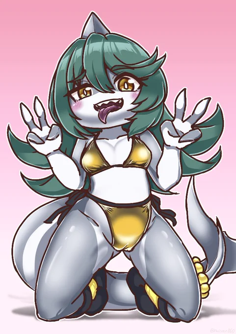 うちのサメのこことピトスの金ビキニ