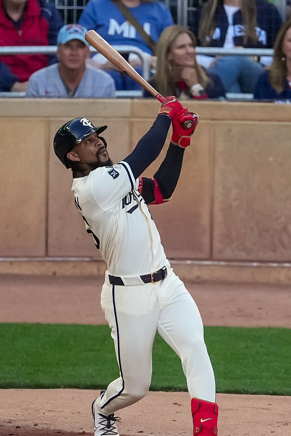 OptaSTATS's tweet photo. . @Twins leadoff hitters have hit 31.6% of their home runs this season (18/57).

It is on pace to be the highest percentage of team HRs by leadoff hitters in a season since the 1920 Boston Red Sox (31.8%). 

Hall of Famer Harry Hooper hit 7 of the 1920 Red Sox's 22 home runs. https://t.co/FDtlMHo0oe