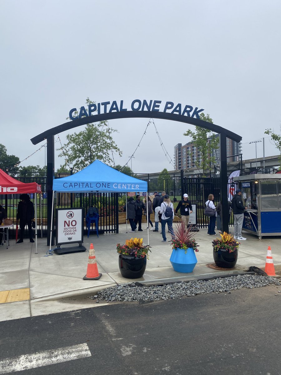 ZachJoachim's tweet photo. 🚨 GREAT DAY FOR BASEBALL 🚨

Happy Sunday friends! After a wild week in the @atlantic10 tournament, it’s No. 3 @VCUBaseball vs. No. 5 Rhode Island from @CapitalOnePark for all the marbles 🐏⚫️🟡⚾️ @RTDSports @RTDNEWS 

First pitch slated for 12:05 p.m. 

#A10base https://t.co/1kC7NeEc6C