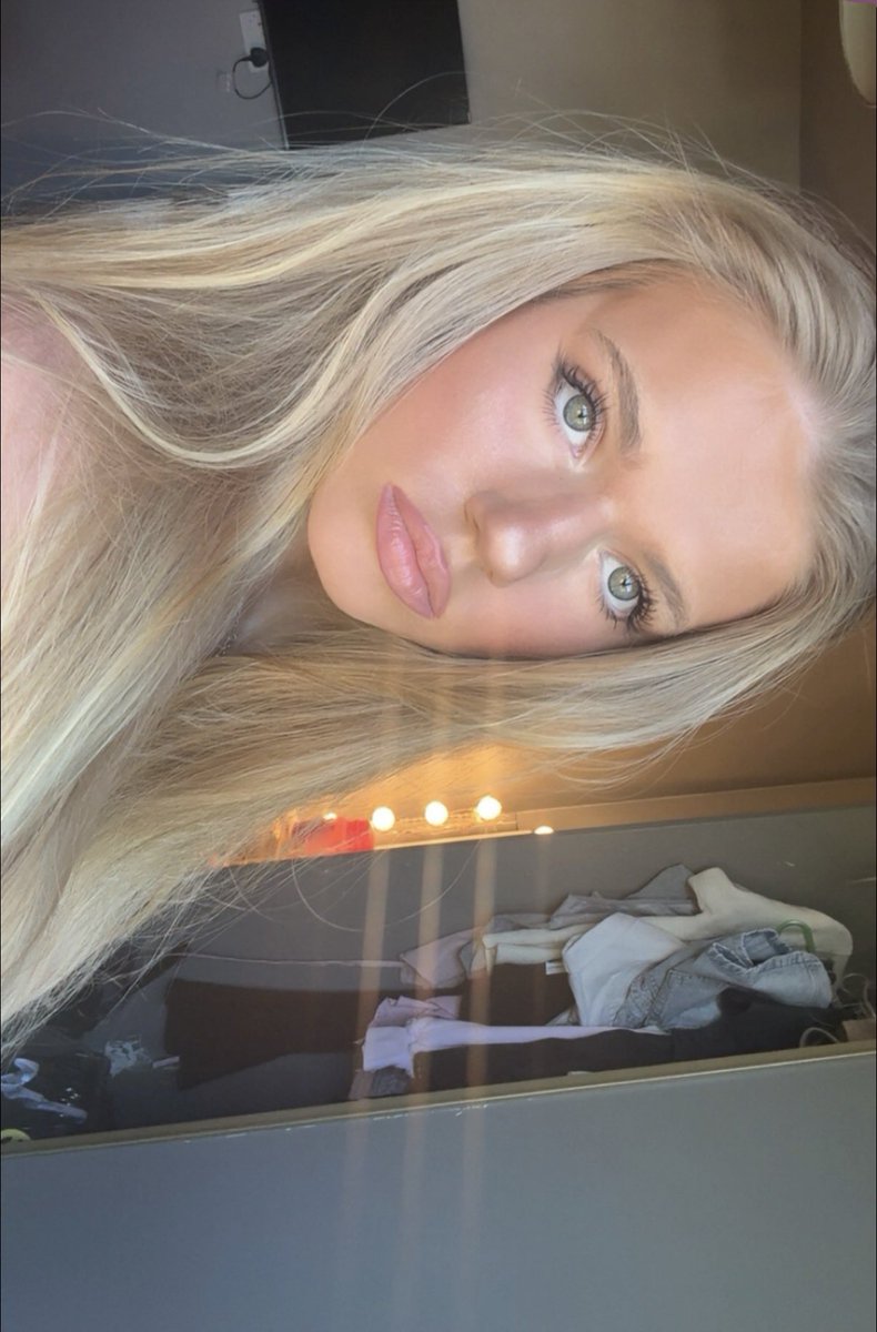PRINCESS WIKTORIA 🎀 FINDOM tweet media