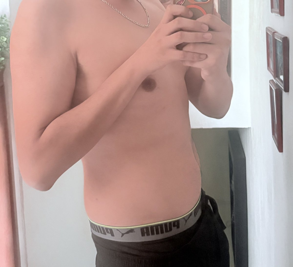 TabaInks's tweet photo. Mi versión mas flaca que nunca, hijo de puta que orgulloso estoy de mi, he dejado varias cosas atrás… https://t.co/q0wm4Ux2ym