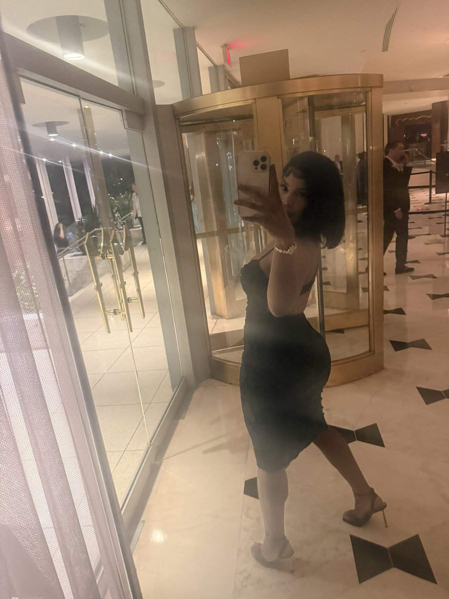 prettypuzzy.yum tweet media