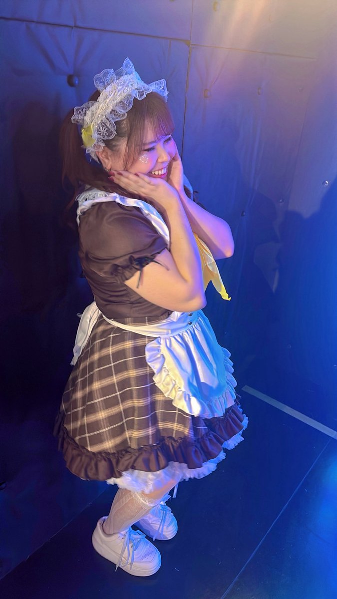 pipipig_52o's tweet photo. ブルスプお疲れ様でした〜！
スパルナとメイド服でのiLife曲を
披露させて頂きました🐰💛
会場ではひたすらにうるさいおばさんでしたが
安定に皆様いい方々で楽しかったです！
ご来場頂いた皆様もありがとうございました！
#ブルスプ https://t.co/afF5nI86Mq