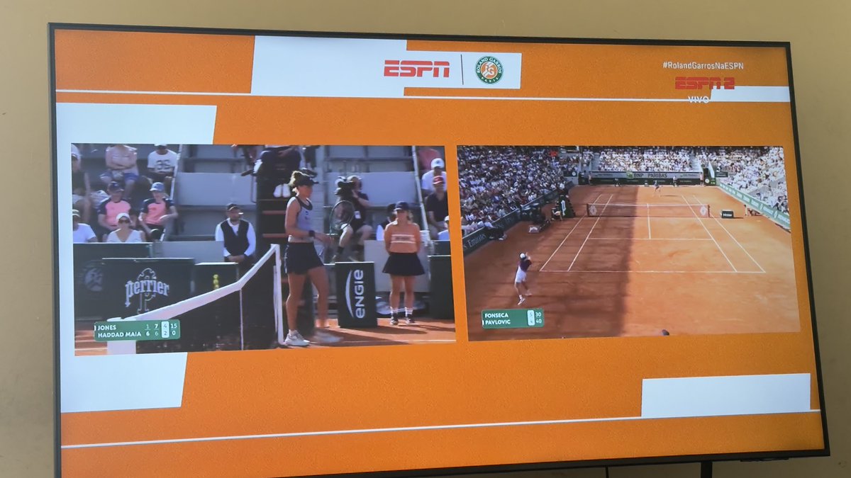 AndersonGrecco's tweet photo. Assistindo Bia e João @rolandgarros 2026 https://t.co/9Z5XconVC6