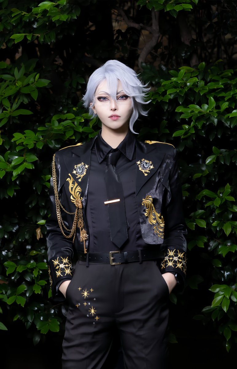babutako_sss's tweet photo. Cosplay
⋆┈┈┈┈┈┈┈┈┈┈┈┈┈⋆

 #twst
 #twstコスプレ

 Azul Ashenglotto 🐙 
                          Blazing Jewel💎

────さぁ、オクタヴィネルの実力を
見せつけてやりましょう。

⋆┈┈┈┈┈┈┈┈┈┈┈┈┈⋆
📸 @oekaki_memo https://t.co/gyZhrnDl4F