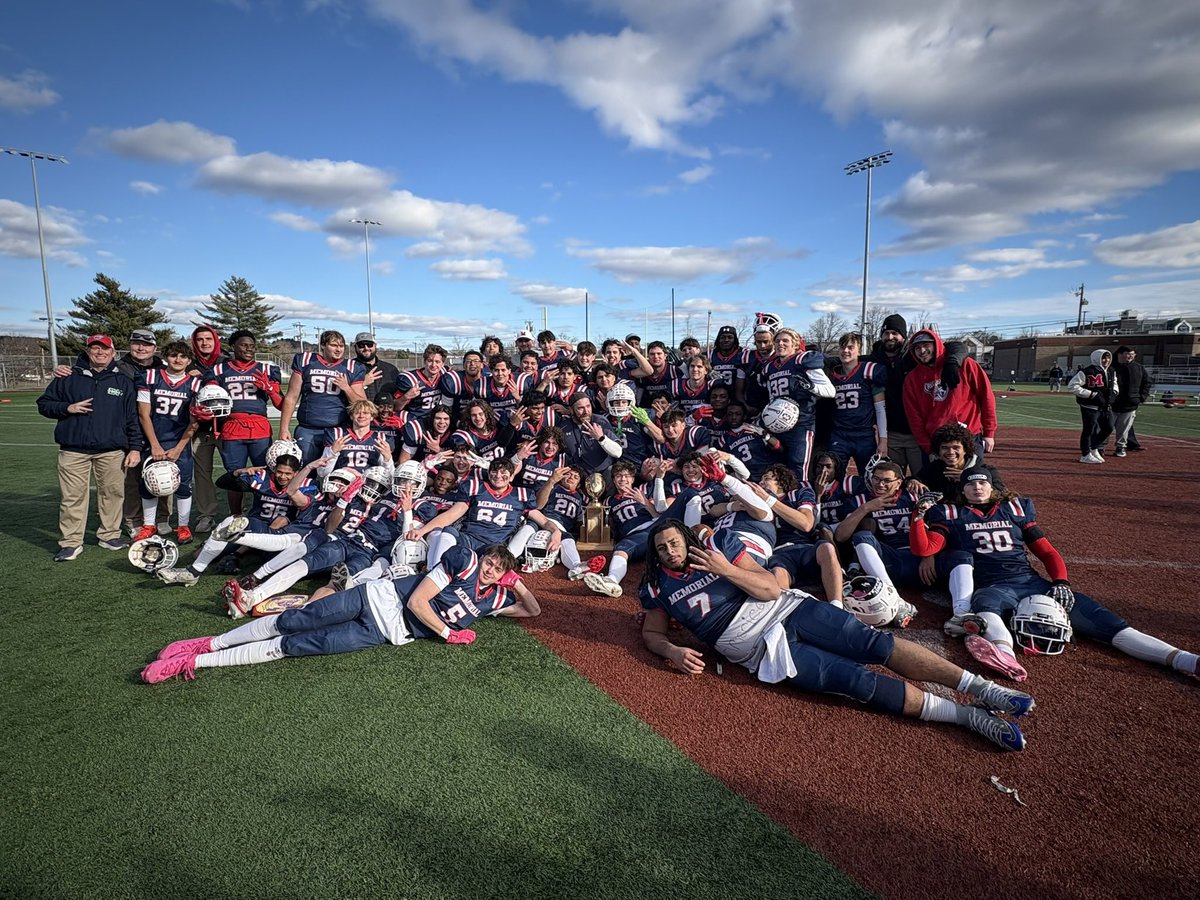 MMHSCrusadersFB's tweet photo. The Crusaders have entered the @tmobile Friday Night 5G Lights sweepstakes! Help us earn a spot as a finalist for the One Million Dollar Grand Prize! Share, repost and like !!!! #FN5GL #Entry https://t.co/QcnkAMtkUp