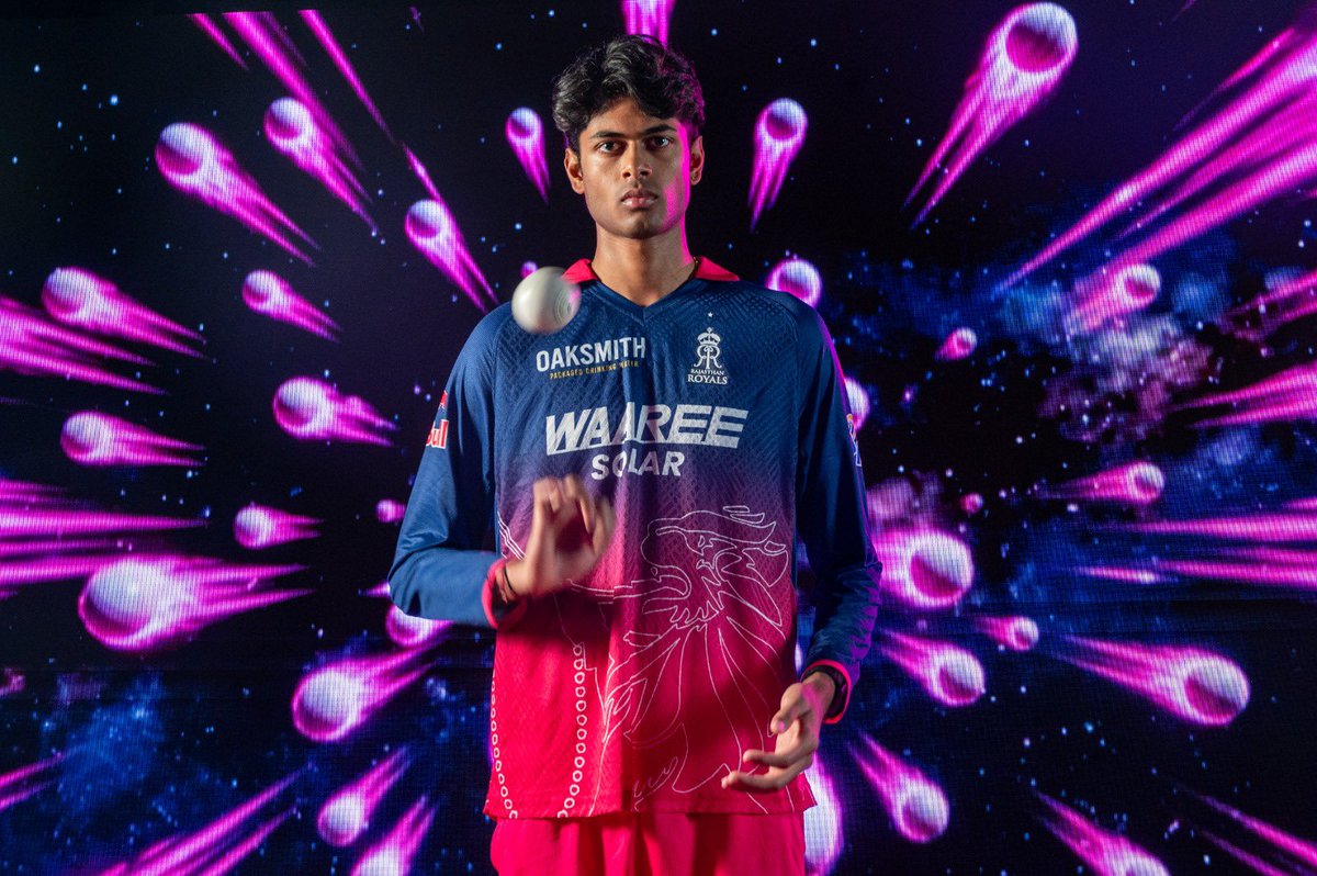 RR_for_LIFE's tweet photo. Less than 9 economy in the debut season when there's almost no assistance for spinners.

This boy is special 🩷 https://t.co/oSiQfZ4pVq