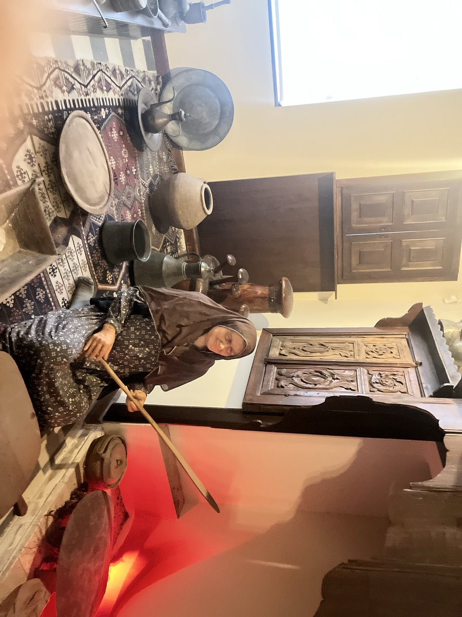 Berem3qd's tweet photo. Culture of Anatolia🌸
#Museum
#photo
#oldvalues
#Anatolia https://t.co/DuAASnJIMr