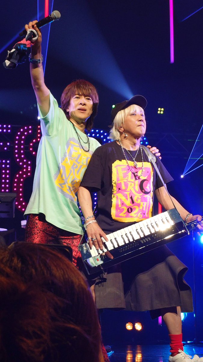 axscbt's tweet photo. エレナイ大阪お疲れ様でした！なんと2列目センターに恵まれまして、拙いながらも頑張って撮りました。遠路遥々やって来て本当によかった！ささやかですが少しずつシェアします。とりあえず撮って出し厳選access。
#エレナイネタバレ26 https://t.co/pZu6rdMbyP
