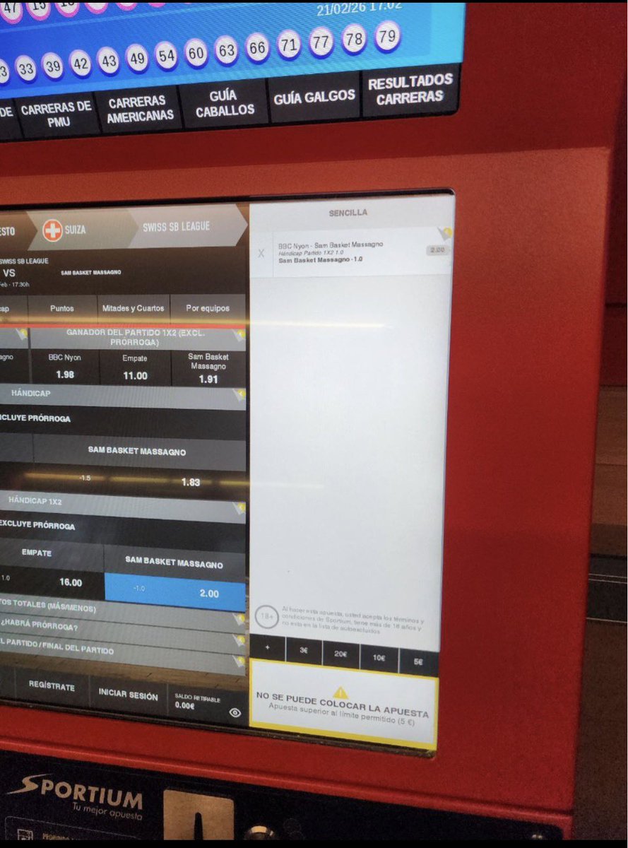 Motiovd's tweet photo. @lestirmonn @inga1937 Depende cuánto sea mucho dinero para ti, porque a mí no me deja meterle ni 30€ muchas veces en Sportium a un Elche espanyol😂 https://t.co/hIFSAlWrha