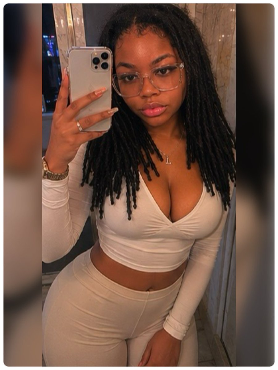GoddessBrattyMenace ✰ tweet media
