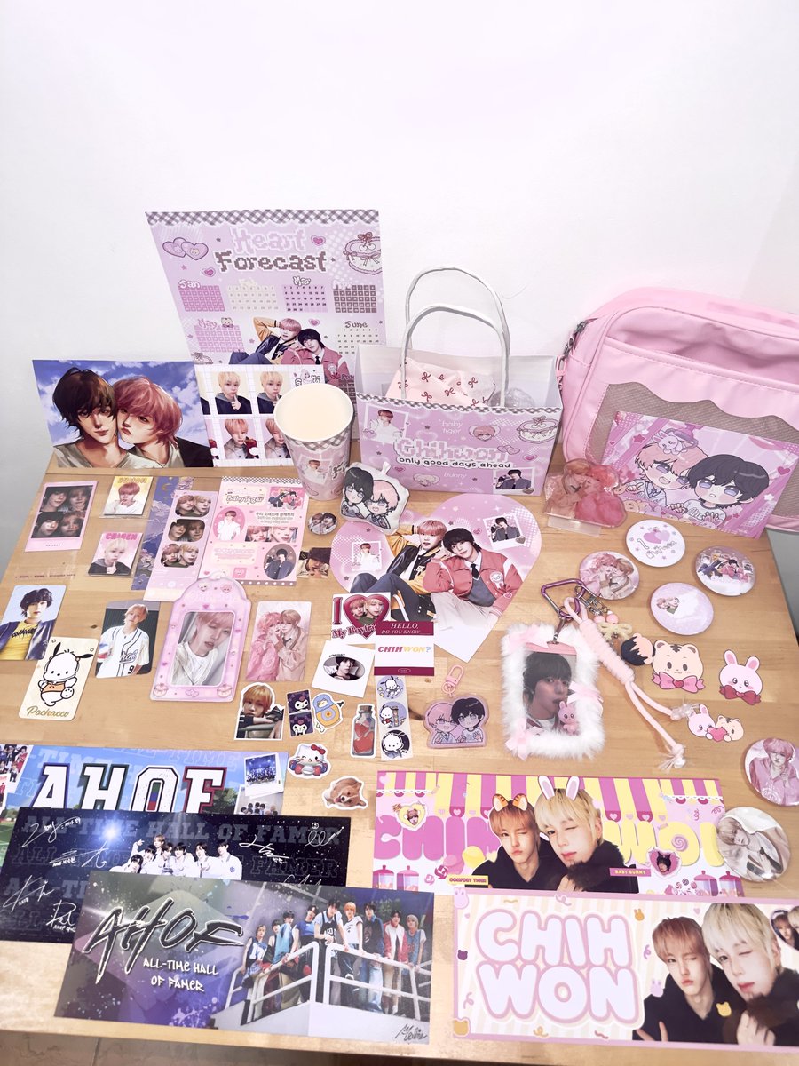 hana˚࿔*:・ tweet media