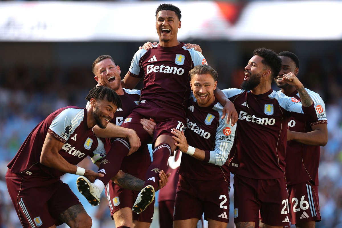 Premier League tweet media