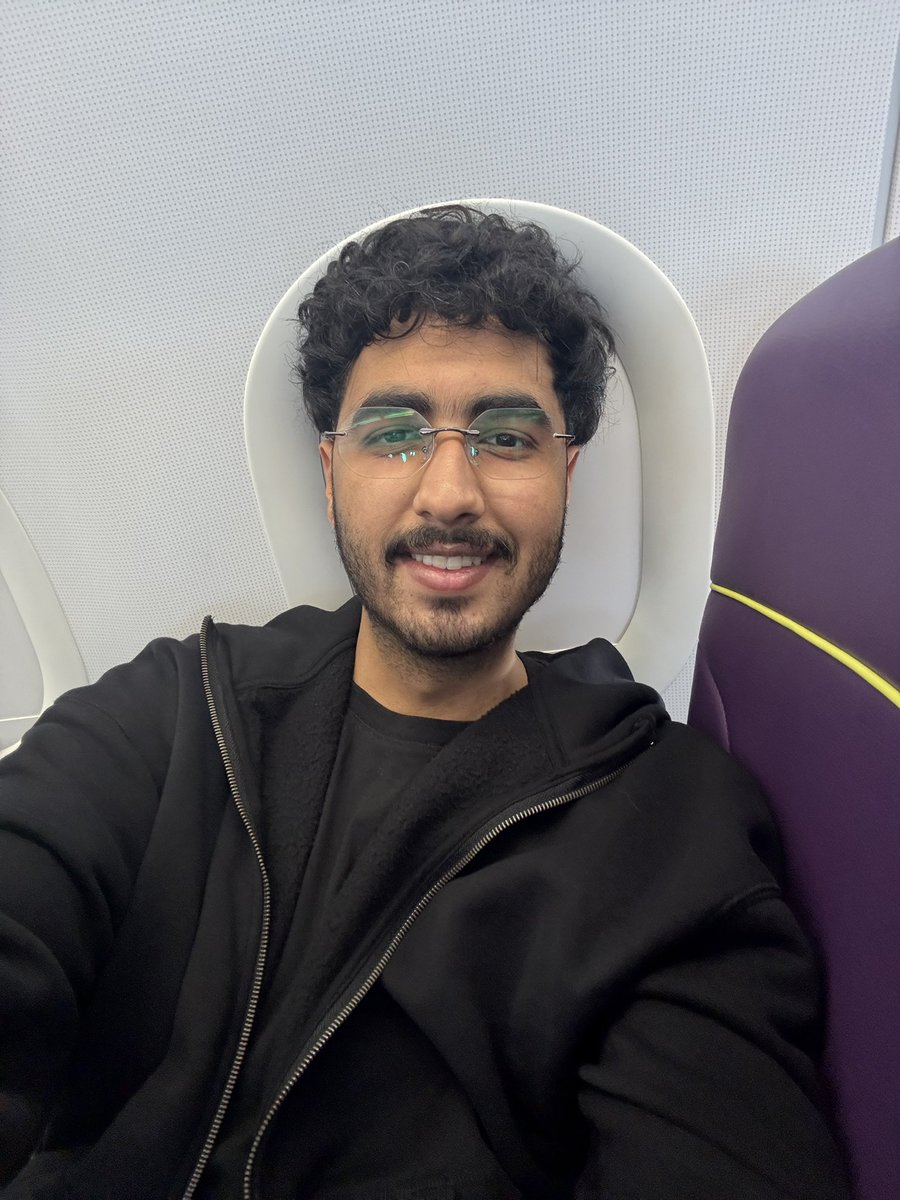 x4w2d's tweet photo. 📍 Riyadh
جات سريعه لكن الحمدلله تيسرت https://t.co/Ep7lNkRFvU