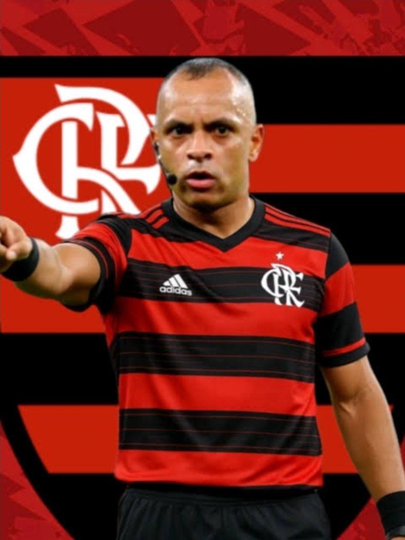 CuritibaDaniel's tweet photo. @soudoapito Alguém com o escudo certo... https://t.co/6hFHnNgEwH