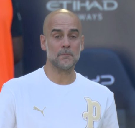 Premier_criolla's tweet photo. PEP GUARDIOLA LE DIJO ADIÓS AL MANCHESTER CITY 🥹👏🏻 https://t.co/SlypGF9dNE