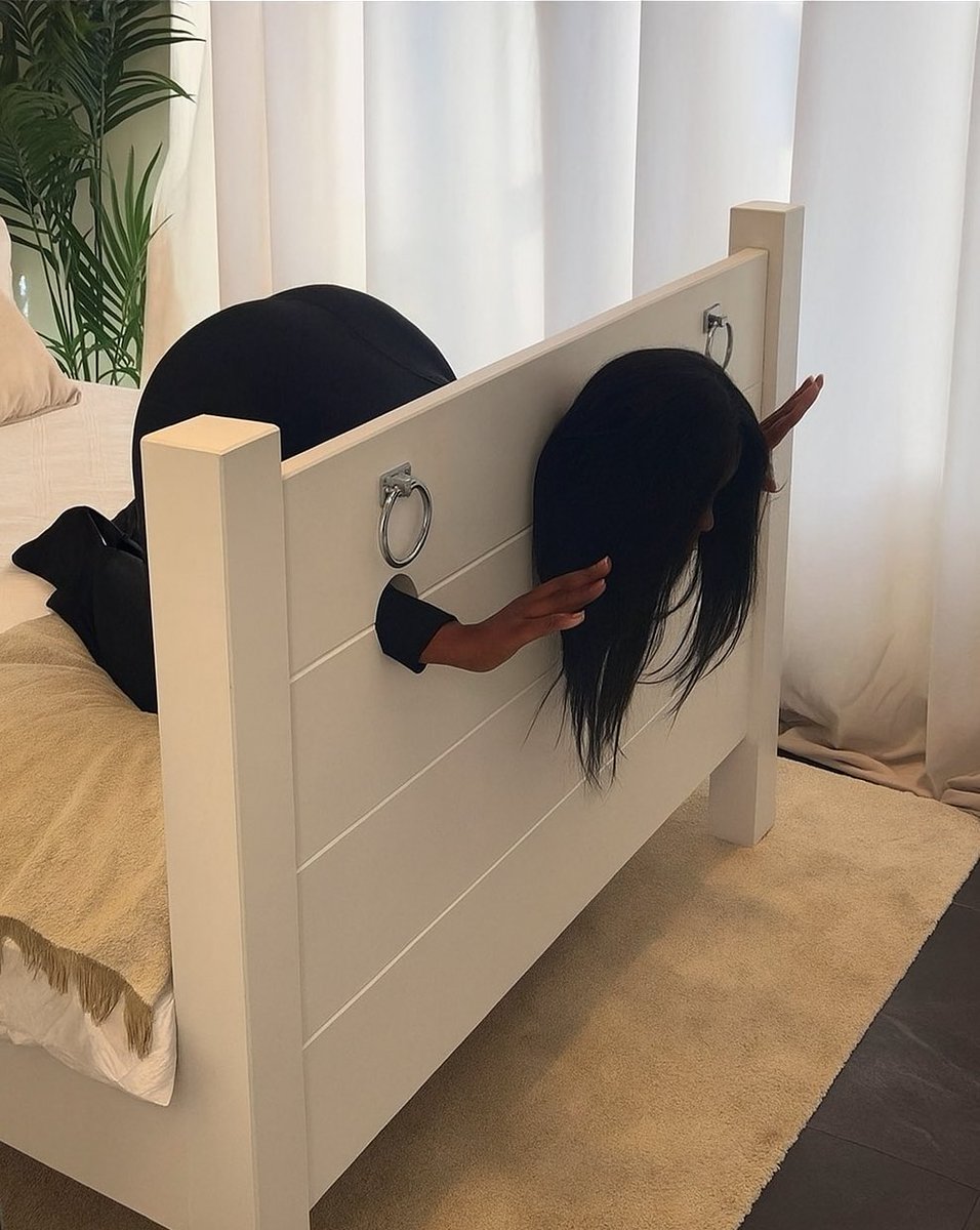 Queen Leashie 🏵️. tweet media