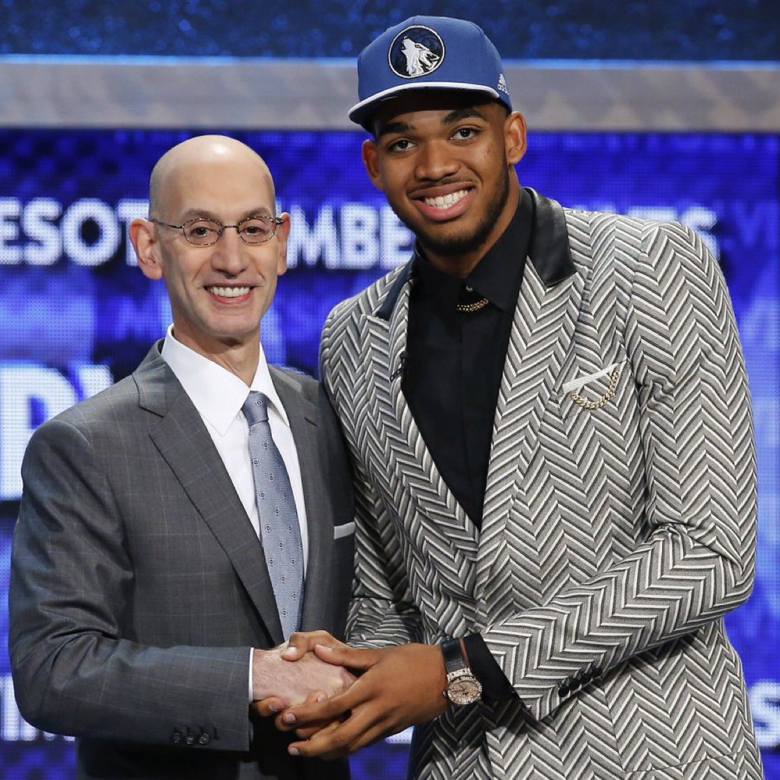 Wolves Lead tweet media