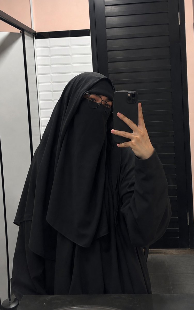 Tarisa risa tweet media