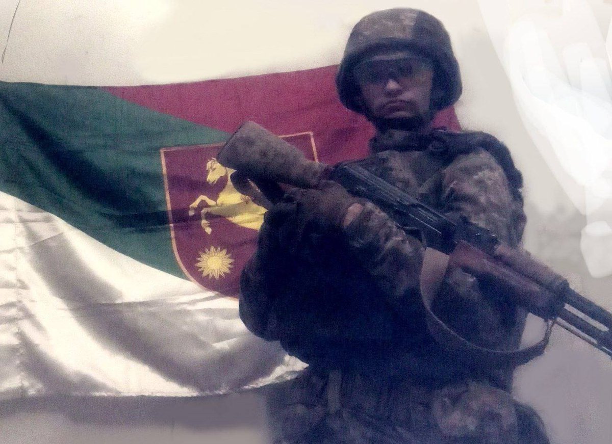 directaction_ru's tweet photo. У представителя союзного движения «Северский Край» Дмитрия Власова сегодня день рождения - ему исполнилось 30 лет.

Желаем Дмитрию застать освобождение России от путинского режима и реализовать с��ои планы по созданию независимой республики. И, конечно же, счастья и здоровья, сил и стойкости - всего, что так необходимо в нашем деле.

Дмитрий Власов находится на фронте против путинской армии. Бывший политзаключенный в Крыму, организатор и создатель разных движений и проектов, талантливый дизайнер и реформатор.

https://t.co/OnT91fUSvC