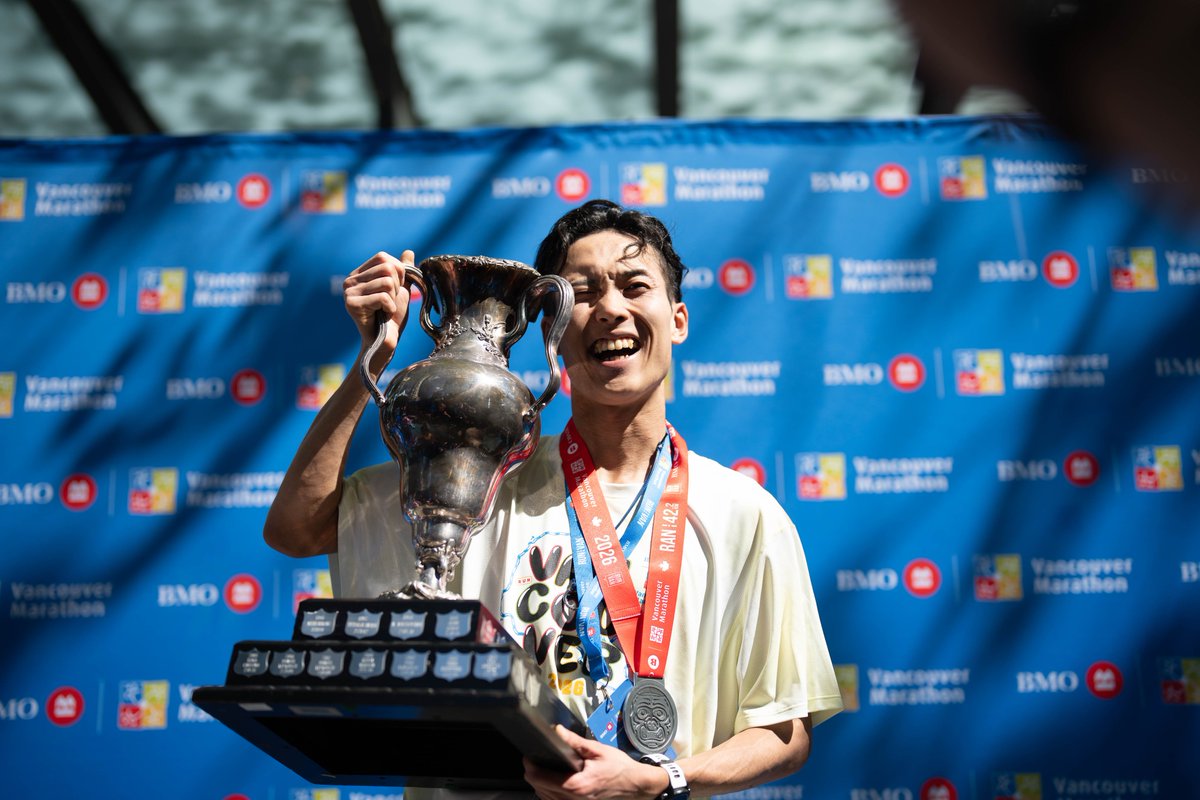 BMOVanMarathon's tweet photo. Fujiwara Kosuke flies in from Japan to take first at the 2026 BMO Vancouver Marathon in 2:22:03 🏆

Kosuke joins a long list of past Japanese champions at Vancouver's only Marathon event in May 🇨🇦 🇯🇵

https://t.co/Ho2IdHeYIG https://t.co/KwBjxWeyup
