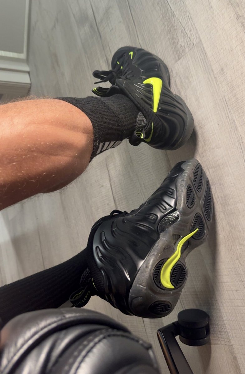 Daddy Shawn 👟 tweet media