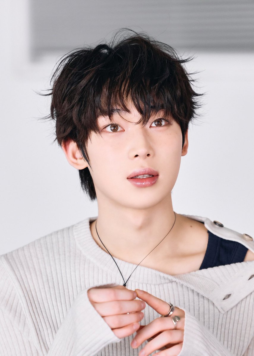 캐치 tweet media