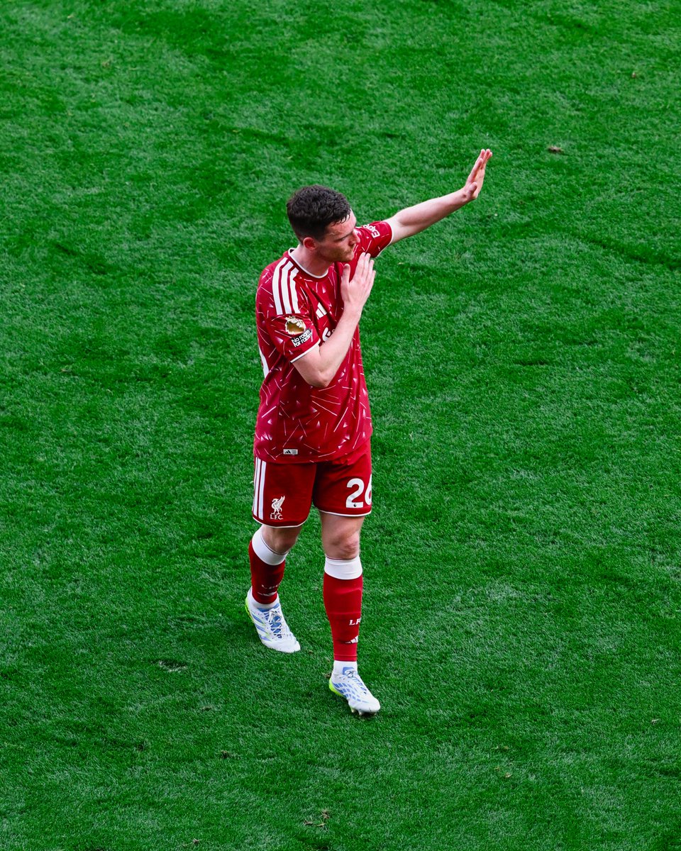 Liverpool FC tweet media