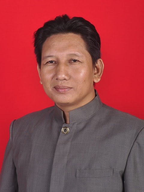 Dekiarista2's tweet photo. @molamoliys Apakah benar ini profilnya ?? https://t.co/Kl9HfAdYjZ
