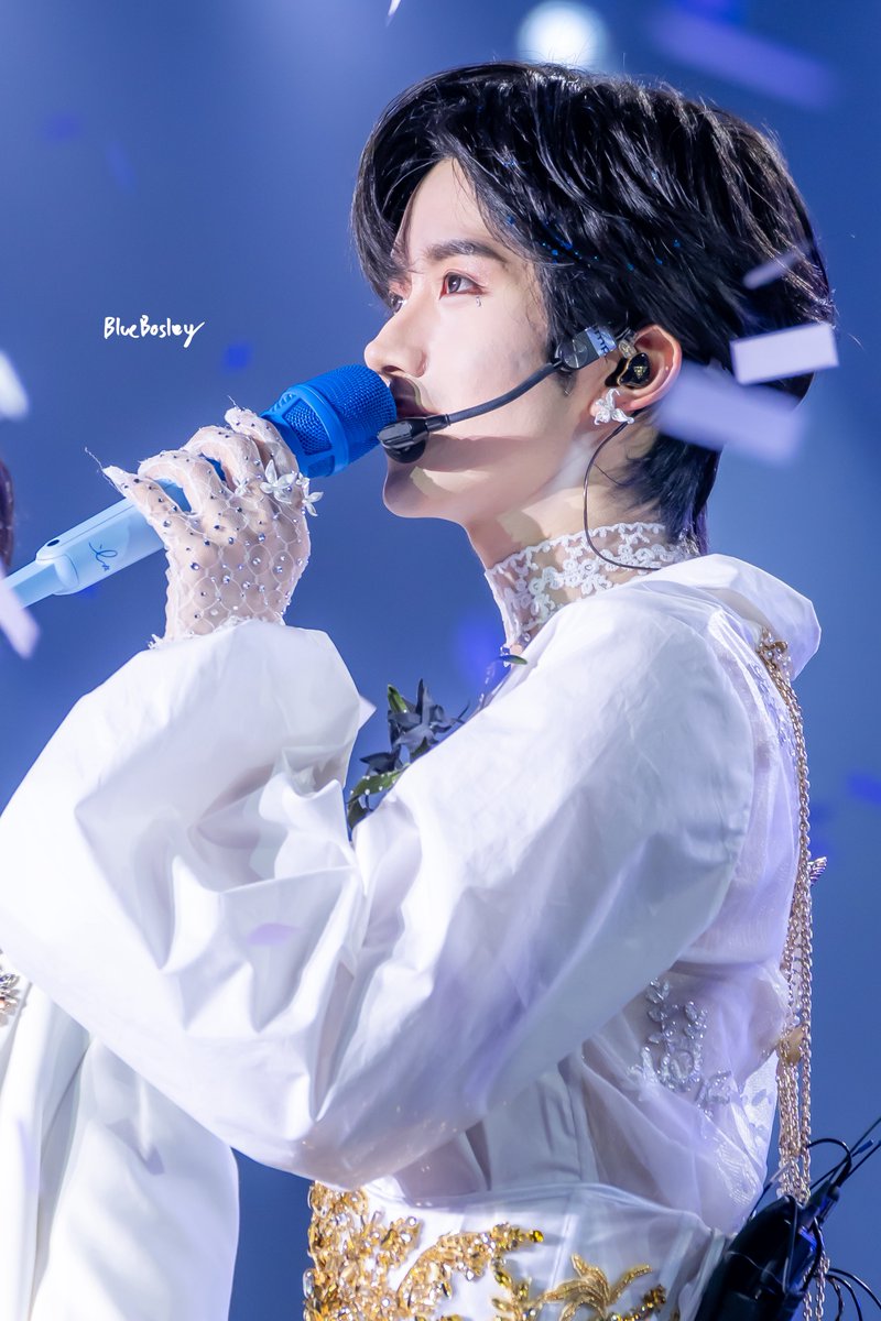 bluebosley's tweet photo. สวยจนอยากกราบบบบบบ

#DESIRE4TEBinBKKDAY2
#Desire4_TheEternalBeginninginBKK https://t.co/faKYrSuIaa
