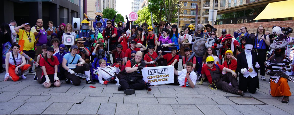 ValveCon's tweet photo. And with that, it's all over. All three days smashed it! We'll work on getting the photos on the website as soon as we can, but in the meantime tag us with your own! We'd love to see them. https://t.co/ypbgTB5Xio