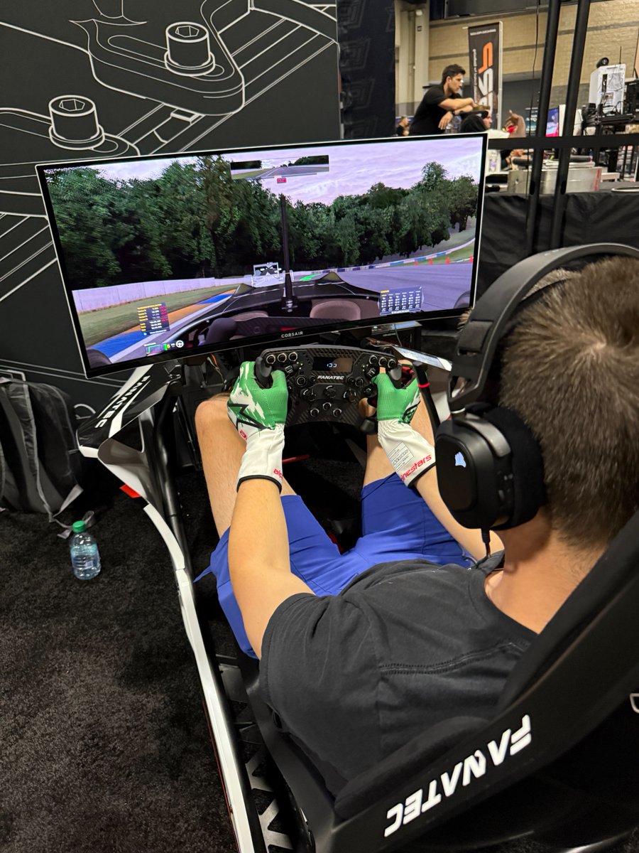 FANATEC tweet media