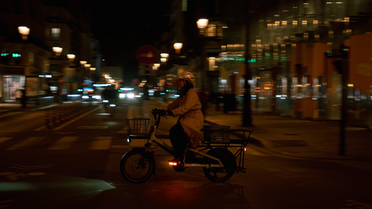 LOOK Cycle tweet media