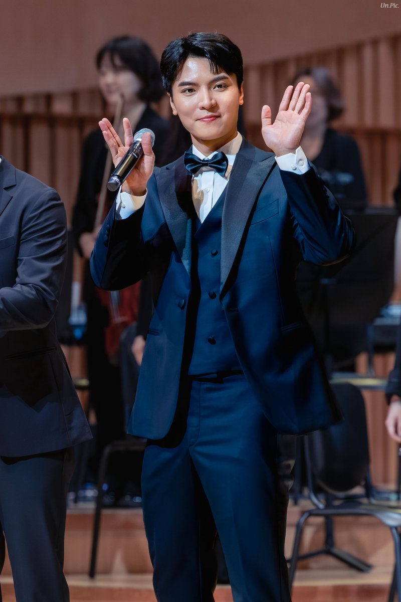 운시🦊 tweet media