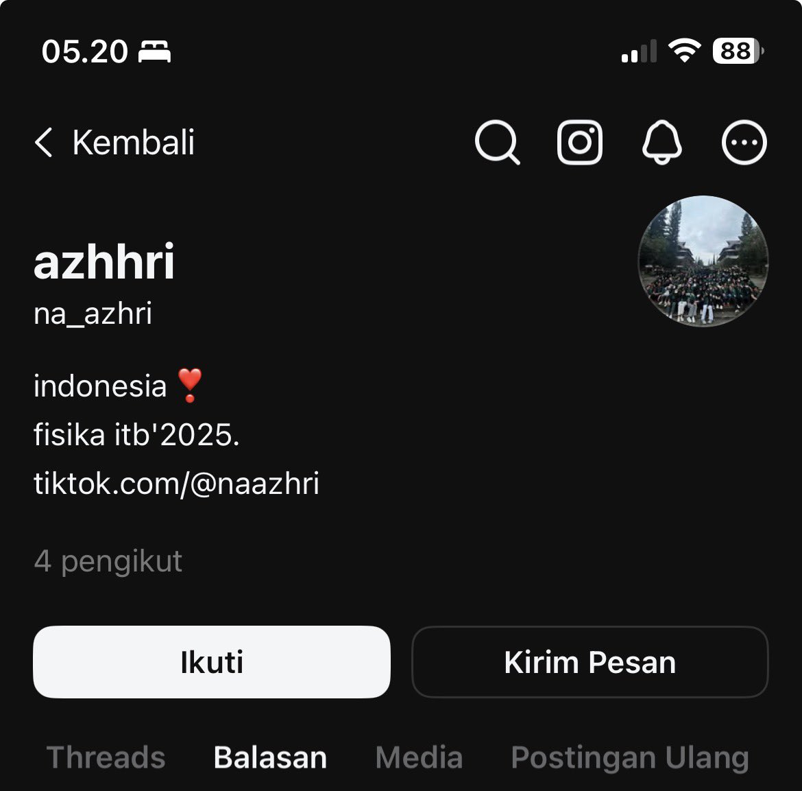 Media Info tweet media