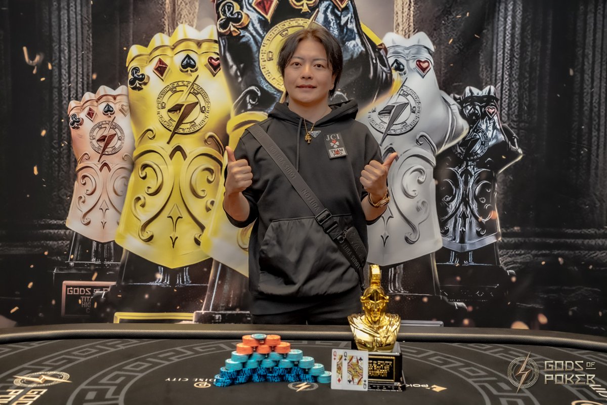 godsofpokerjp's tweet photo. Last Chance High Roller　
優勝　Ryo Kotake
2位　Konosuke Nakajima
（敬称略）

ITMリストはコチラ↓↓↓　
https://t.co/4r0qS6AhIX
#GodsOfPoker #GOPIncheon2026 https://t.co/Tyuh83z05a