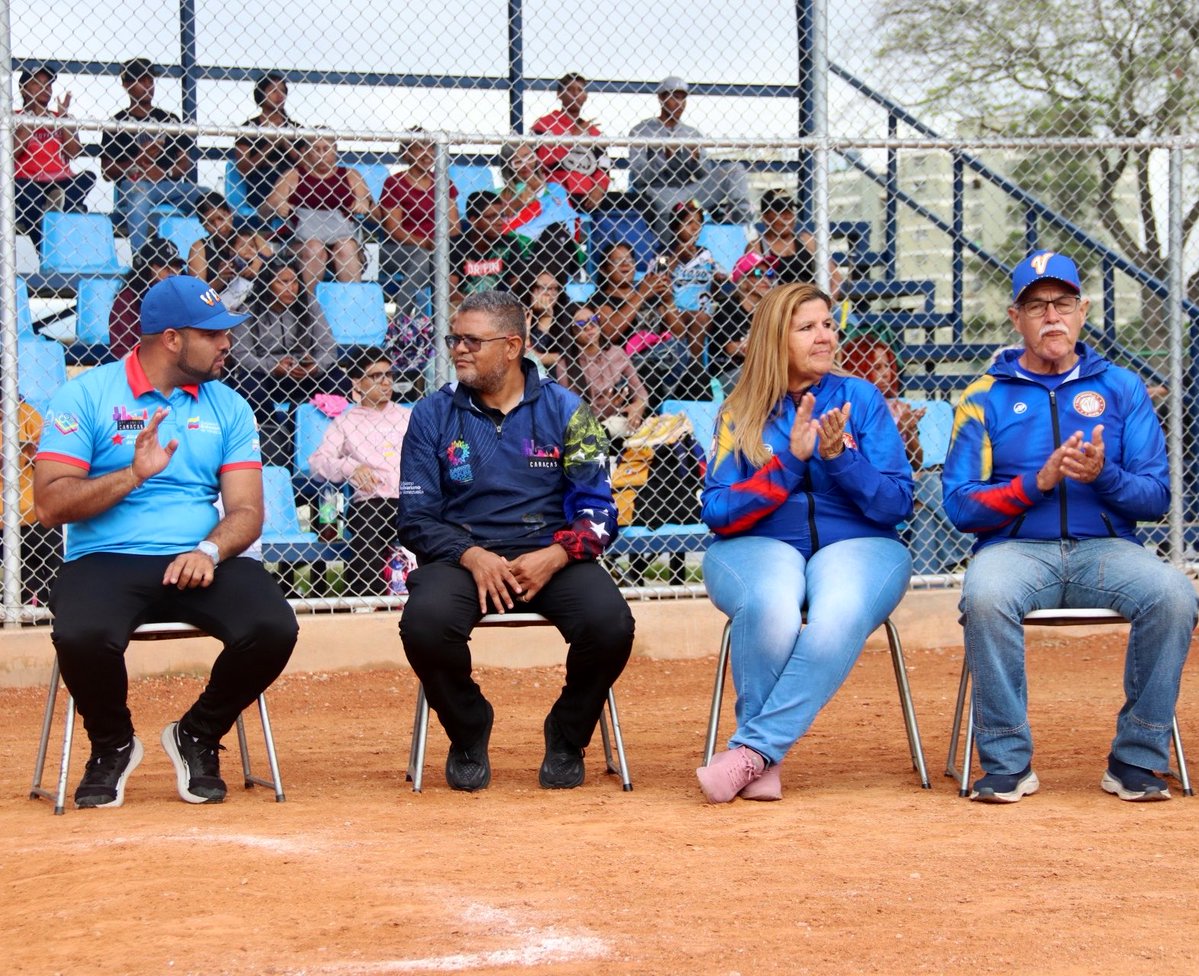 FEVEBEISBOL tweet media